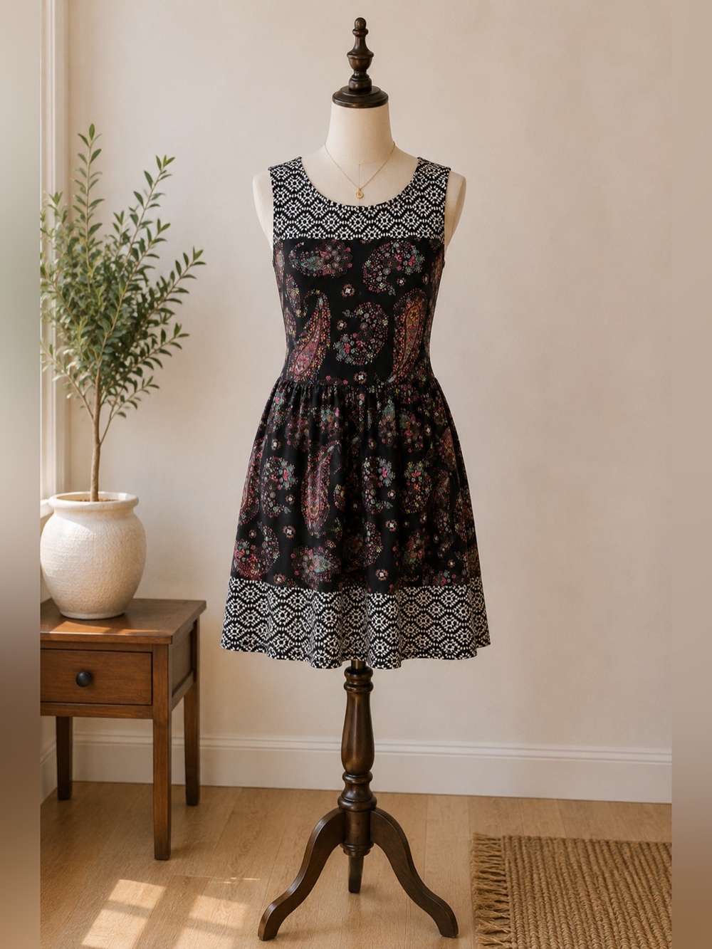 Paisley Fit & Flare Sleeveless Skater Dress Boho Festival Xhilaration Size S